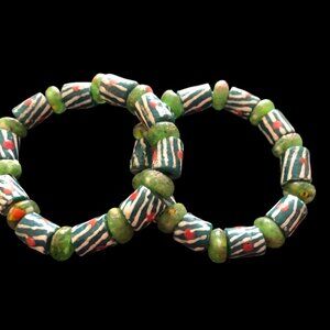 African Glass Trade Bead Bracelet Beaded Green Stripe 7” Elastic